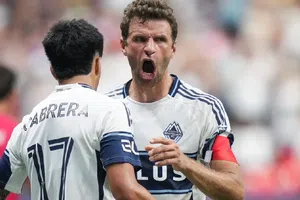 Thomas Muller se estrena como goleador en la MLS y provoca victoria de Whitecaps