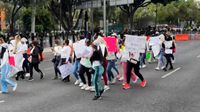 VIDEO: Trabajadoras sexuales bloquean Tlalpan: rechazan ciclovía por afectar sus ingresos