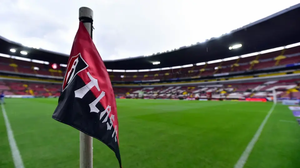 ¡Ya suéltanos, Tláloc! Partido entre Atlas y América se retrasa por tormenta eléctrica