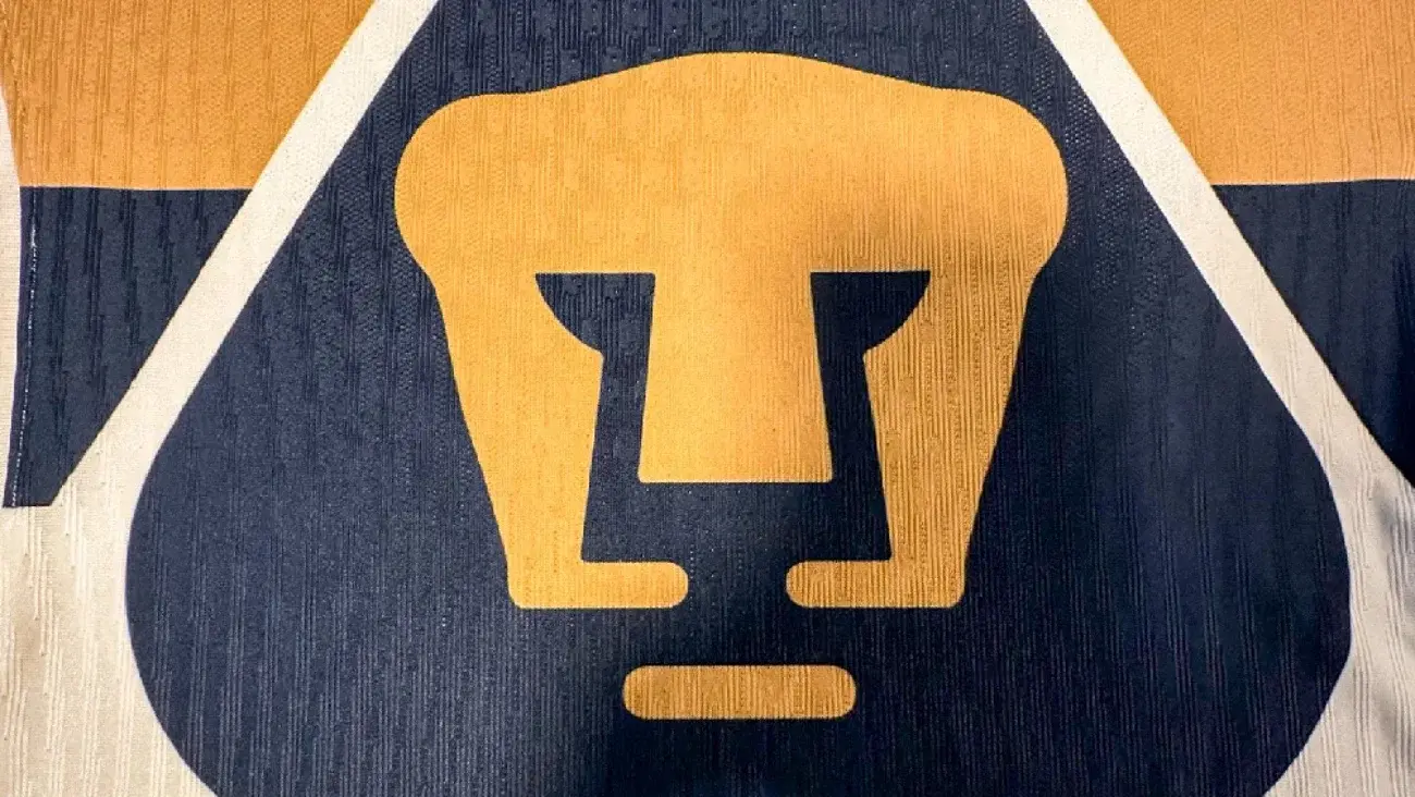 Escudo de Pumas | @PumasMX