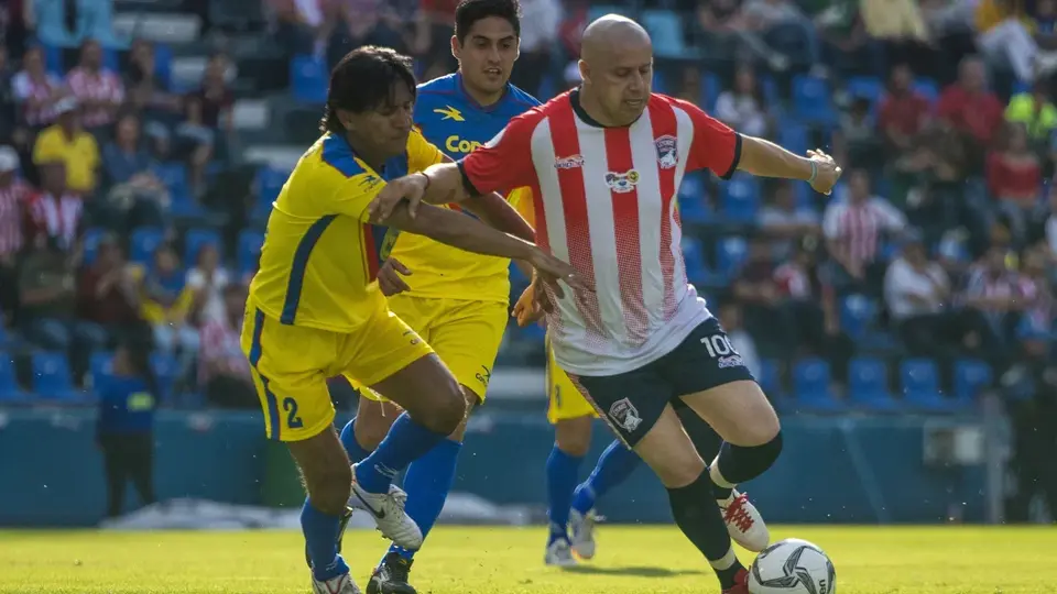 Bofo Bautista se burla de América tras victoria de Chivas en Clásico Nacional