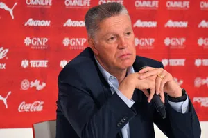 ‘Ojalá este muy bien JJ’: Peláez se echa para atrás con sus declaraciones sobre el delantero