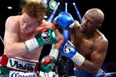 Floyd Mayweather Jr. ganó millones tras apostar contra Canelo