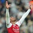 Arsenal remonta dramáticamente a Newcastle y ponen presión a Liverpool en Premier League