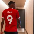 Alexander Isak lanza primeras palabras como jugador del Liverpool: “Quiero hacer historia”