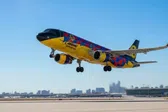 ¡De lujo! América estrena su propio avión personalizado