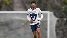 Ángel Azuaje sobre jugar con los Pumas: "Jugaba con Keylor y Ramsey en el FIFA, ahora son mis compañeros"