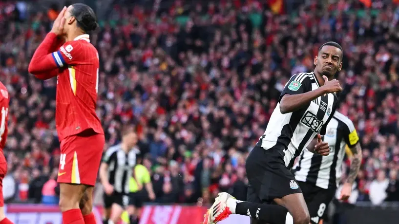 ¡Confirmado! Liverpool rompe el mercado con llegada de Isak procedente de Newcastle