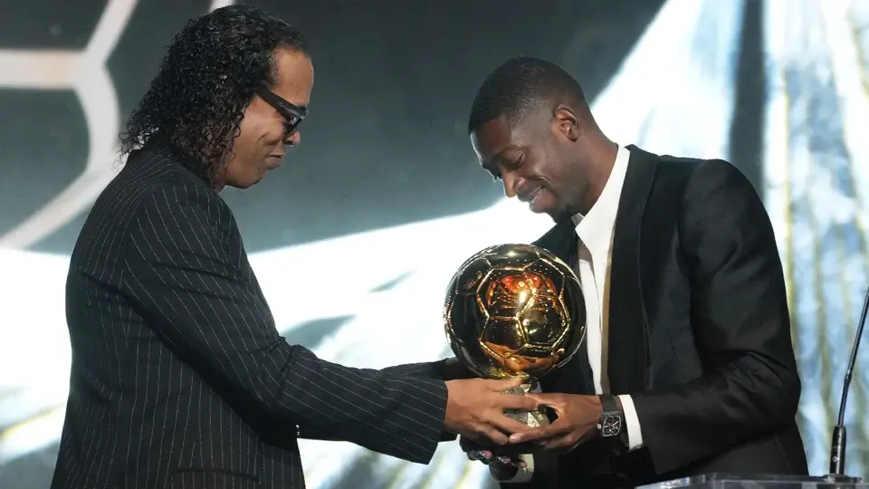 ¡De galo a galo! Allan Saint-Maximin felicita a Ousmane Dembélé por Balón de Oro