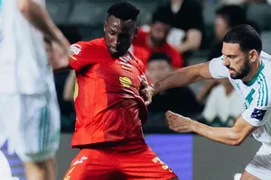 Julián Quiñones y Al-Qadisiya son goleados por Al Ahli en la Supercopa de Arabia