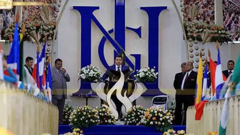 Iglesia La Luz del Mundo: Tres documentales para entender la secta de Naasón Joaquín García