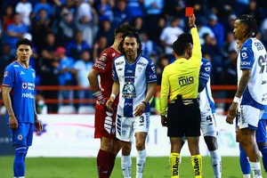 La Comisión de Árbitros reconoce error en la victoria de Cruz Azul contra Pachuca