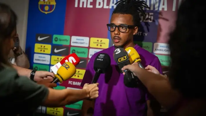 "Ambos se lo merecen": Koundé se niega a elegir entre Lamine Yamal y Dembélé para el Balón de Oro
