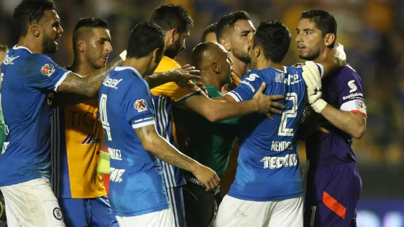 Domina Cruz Azul el “Volcán” Universitario