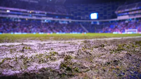 Ruso Zamogilny es reventado por ‘exigir’ que se jugara el Puebla vs Chivas sin importar las condiciones