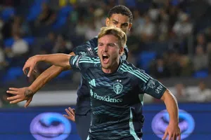 Con goles de Pedro de la Vega y Osaze De Rosario, los Sounders sueñan con la gloria frente a Inter Miami