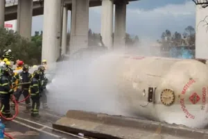 Límite de velocidad y otras restricciones a pipas de gas tras explosión en Iztapalapa