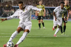 Con hat-trick de Kylian Mbappé, Real Madrid golea con 'manita' a Kairat