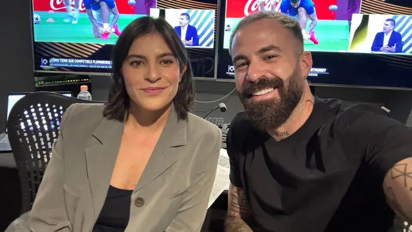 Marc Crosas y Lola del Carril protagonizan romántico reencuentro