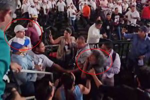 VIDEO: Personal de Sheinbaum golpea a reportero de La Jornada; Presidencia ofrece disculpa