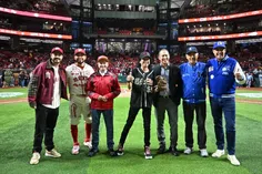 ¡Y que viva el rock and roll! Alex Lora presente en la Serie del Rey