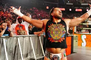 ¡Se va! Santos Escobar no renovará su contrato con WWE