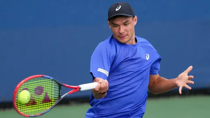 US Open: indignación porque fan le roba la gorra a un niño tras regalo de Kamil Majchrzak
