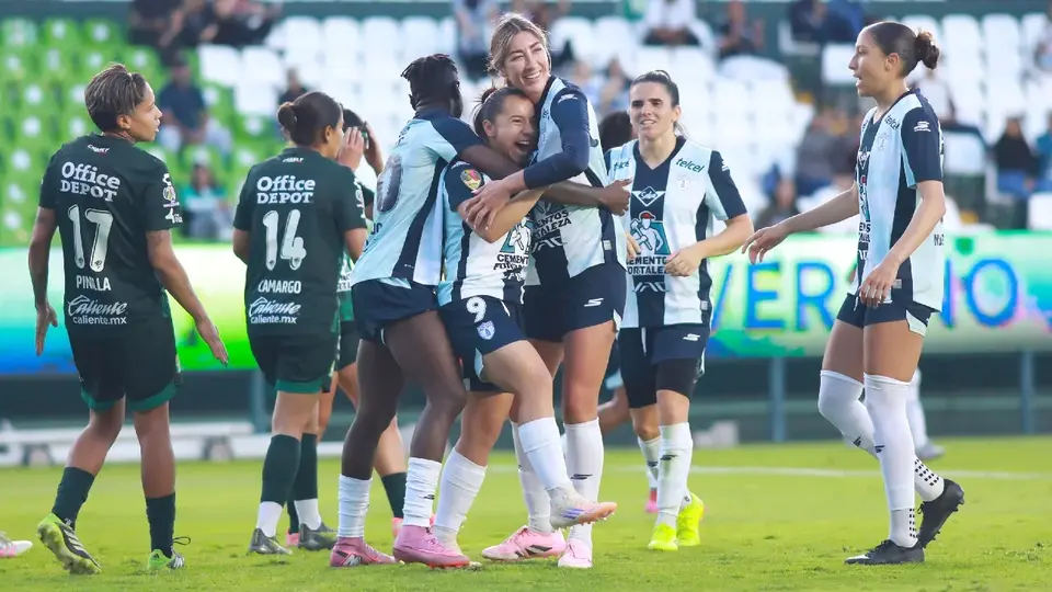 ¡Le picaron el orgullo! Tuzas remontan y golean al León con doblete de Charlyn Corral