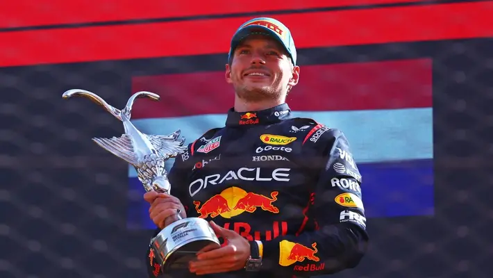 Verstappen está motivado con Red Bull tras victoria en Monza, aseguró Helmut Marko