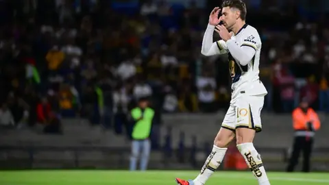 ¡Goo…nada! Aaron Ramsey falla penal contra Tigres