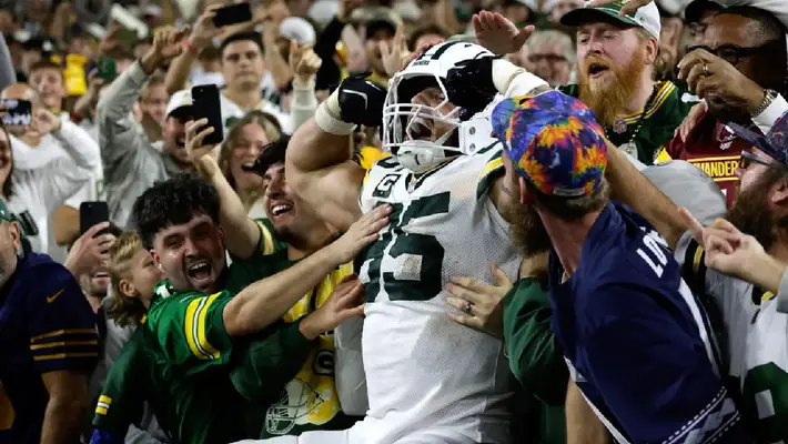 Packers aplastan a los Commanders en el Thursday Night Football