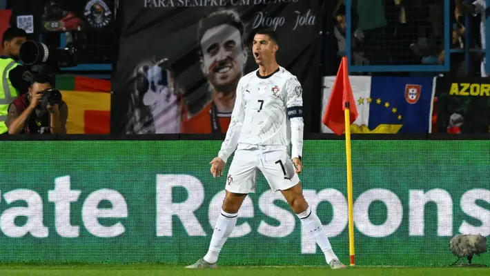 ¡El más grande! Niño llora al conocer a Cristiano Ronaldo previo al Armenia vs Portugal