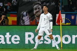¡El más grande! Niño llora al conocer a Cristiano Ronaldo previo al Armenia vs Portugal