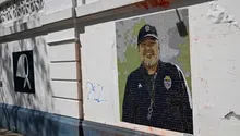 Atacan mural de Maradona en La Plata, Argentina