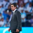 Luis Fernando Tena y Guatemala en problemas previo al partido ante Surinam
