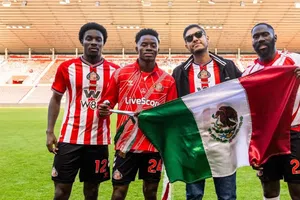 Sunderland de la Premier League le dio la bienvenida a mexicano esta semana