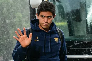 JJ Macías titular ante Chivas; ¿cómo le ha ido previamente ante su exequipo?