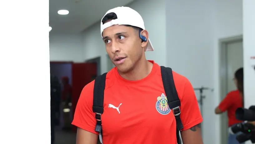 Romo pide unión en Chivas tras malos resultados: 'Si abuchean a uno, abuchean a todos'