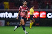 Chivas, con golazo de Iturbide, rescata el empate ante Rayadas