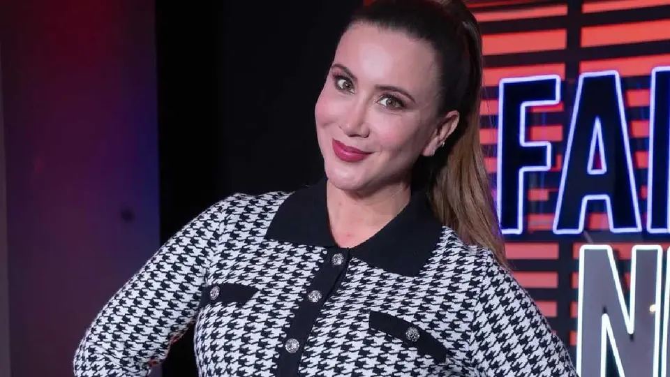 Mariazel sufre amenaza de muerte por parte de fan