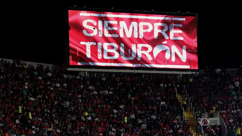 ¿Regresan los Tiburones Rojos de Veracruz? Fidel Kuri se reunió con Ángel Reyna y Carlos Reinoso