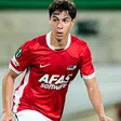Mateo Chávez participa en derrota de AZ Alkmaar en Conference League