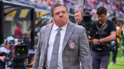 ¡En riesgo! Futuro de Miguel Herrera con Costa Rica se definirá en reunión de emergencia