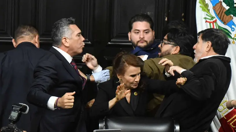Reparten culpas: ¿Qué se dijeron Fernández Noroña y Alito Moreno luego de los trancazos?