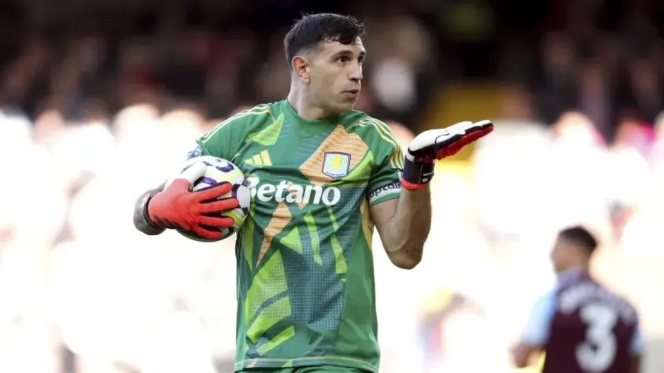 ¡Baila, 'Dibu'! Manchester United cerca de fichar a Emiliano Martínez