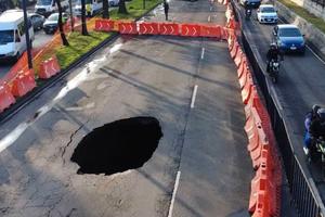 ¿Cuántos socavones hay en la Ciudad de México? Te lo contamos todo