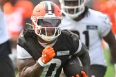Cleveland Browns aseguran a Quinshon Judkins con contrato millonario garantizado