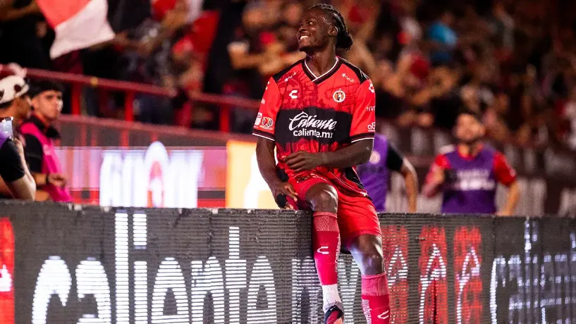¡El show de Frank Boya! Tijuana venció a Necaxa con un doblete del jugador camerunés