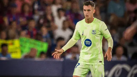Gavi se retira durante el entrenamiento del Barcelona y es duda para el juego contra el Rayo