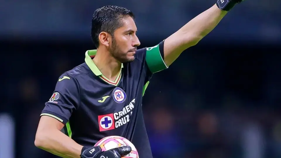 Yosgart Gutiérrez se despide de J.J. Corona: "Hoy se va uno de los mejores"